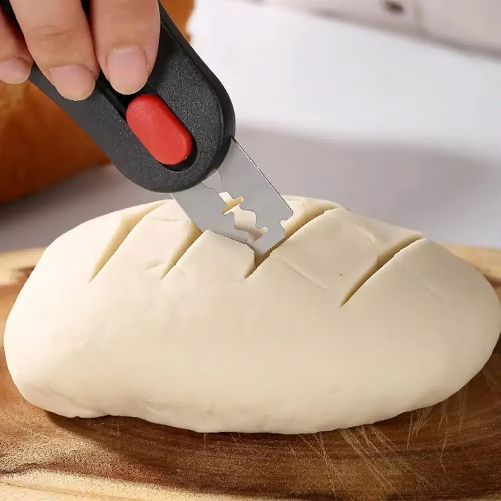Bread Lame Scoring - เครื่องมือกรีดแป้งขนมปังซาวโดว์พร้อมใบมีด 5 ชิ้น มีดกรีดแป้งสำหรับนักทำขนมปัง อุปกรณ์ครัวในบ้าน