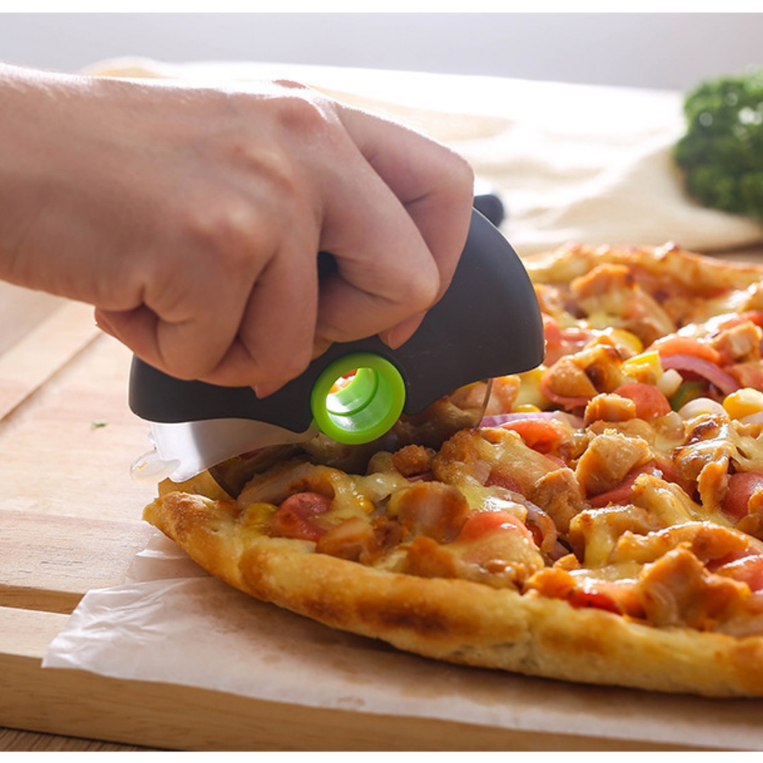 มีดตัดแป้งพิซซ่าแบบล้อกลมสแตนเ - Kitchen Roller Baking บทวิจารณ์และราคา